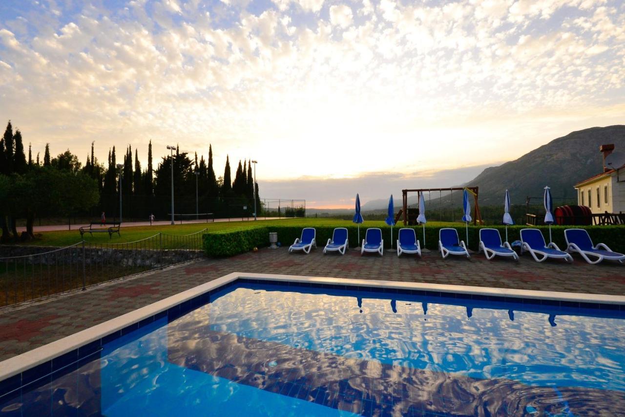Luxury Villa With A Swimming Pool Zastolje, Dubrovnik - 14922 Gruda Eksteriør bilde